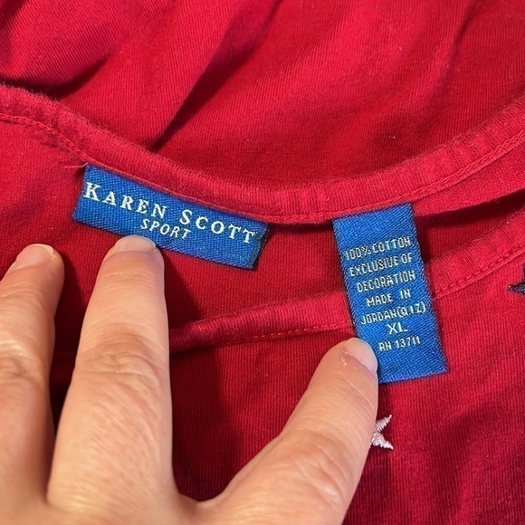 Karen Scott stars tank top - Picture 5 of 5